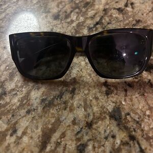Ray ban wayfarer nomad sunglasses
